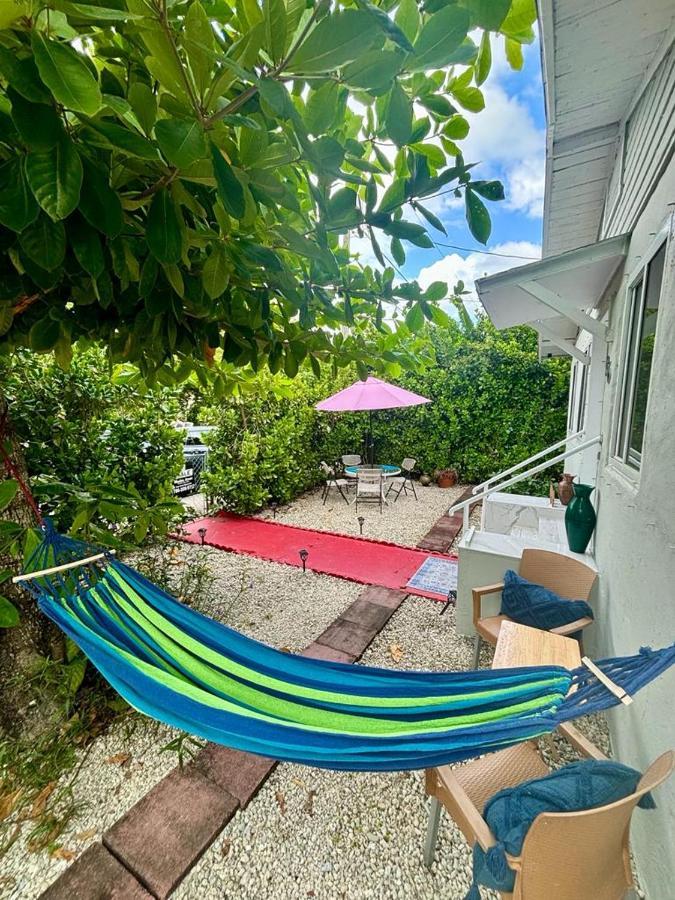 Beach Vibes 2 Bedrooms House Miami Exterior photo